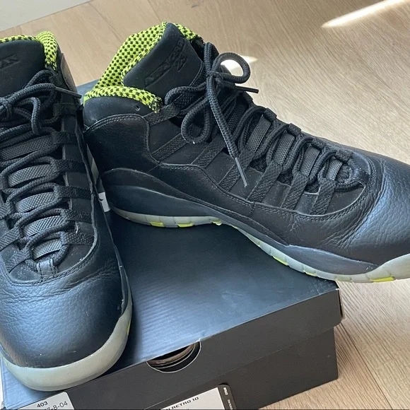 Jordan 10 venom